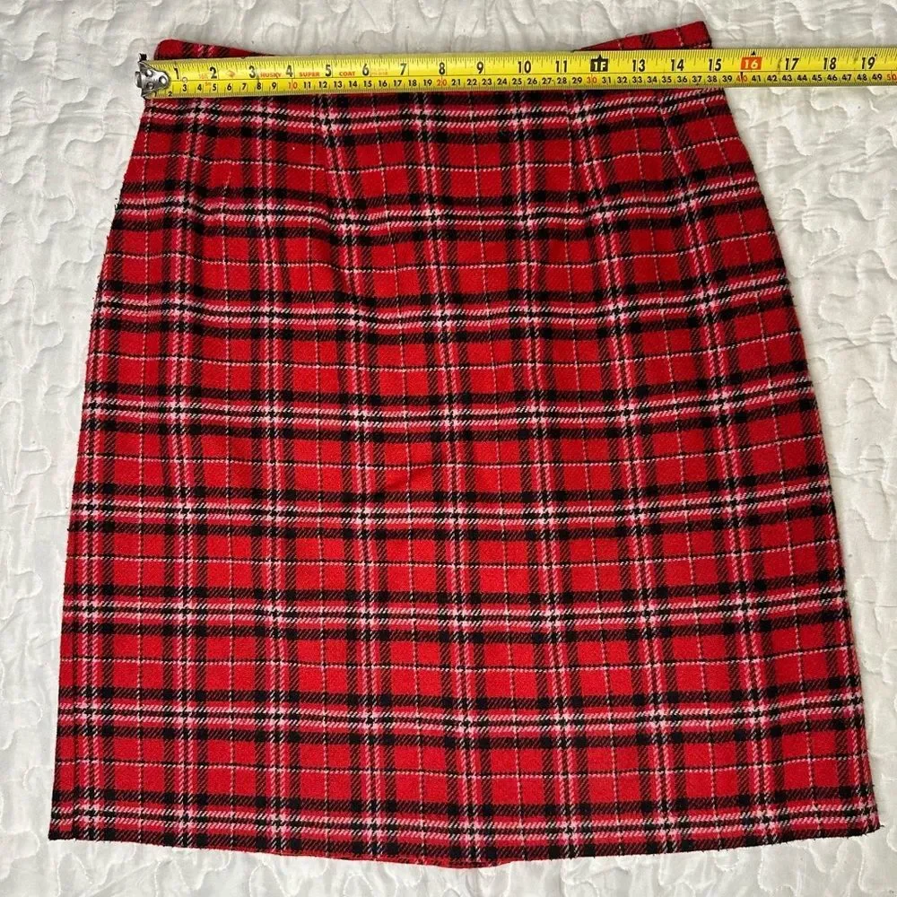 Vintage J.G. Hook Red Plaid Tartan Mini Skirt 90s Wool Blend USA Made Size 10P - Picture 10 of 12